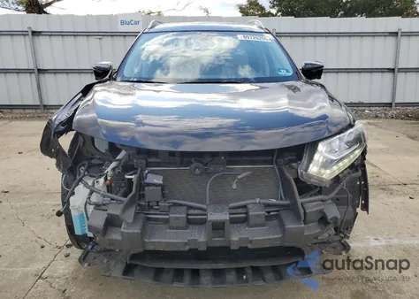 2016 Nissan Rogue S z USA, uszkodzony, nr VIN 5N1AT2MV1GC749472